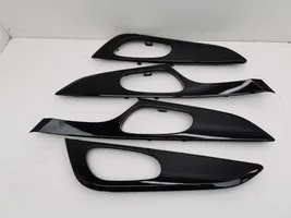 Nissan Qashqai Set di rivestimento del pannello della portiera 806824EA1AX