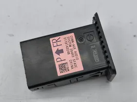 Nissan Qashqai Connecteur/prise USB 284H35FA0C