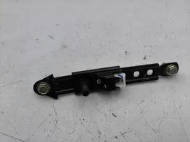 Nissan Qashqai Rail de réglage hauteur de ceinture de sécurité 308205999AC