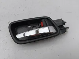Honda CR-V Front door interior handle 
