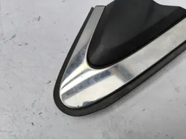 Honda CR-V Listwa / Uszczelka szyby drzwi przednich 
