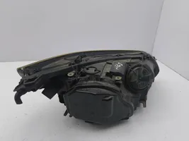 BMW 5 E60 E61 Lampa przednia 15872300