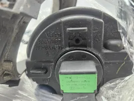 Toyota Yaris Światło przeciwmgłowe przednie 89210657