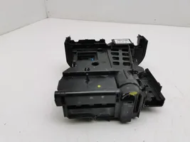 Mercedes-Benz C W204 Module de fusibles A2045403850