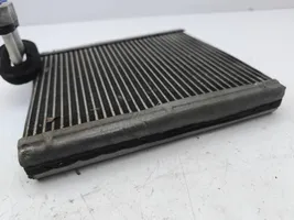 Hyundai i40 Gaisa kondicioniera radiators (salonā) 