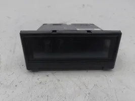 Volvo V50 Monitor / wyświetlacz / ekran 31268055