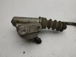 Honda CR-V Clutch slave cylinder 