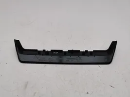 Skoda Octavia Mk4 Rivestimento in vetro posteriore 5E3857037A