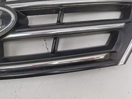 KIA Sorento Front bumper upper radiator grill 