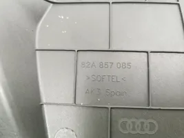 Audi A1 Rivestimento estremità laterale del cruscotto 82A857086