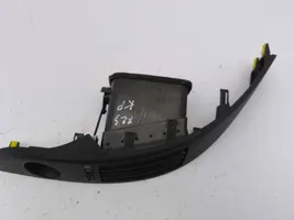 Toyota Corolla Verso AR10 Šoninės oro grotelės 6556434010