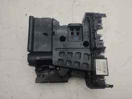 Mercedes-Benz C W204 Module de fusibles A2045403850