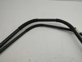 Mercedes-Benz C W204 Fuel line pipe 