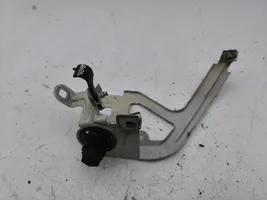 BMW 5 F10 F11 Support phare frontale 