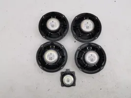 Skoda Octavia Mk4 Kit système audio 5E3035411A