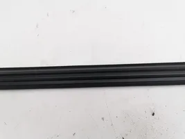 Honda HR-V Rubber seal rear door 