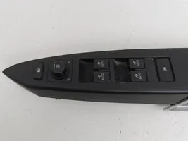 Opel Antara Electric window control switch 