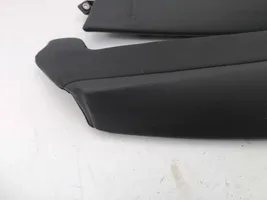 Audi A5 Garniture panneau latérale de siège arrière 8W0885703A