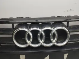 Audi A7 S7 4G Etupuskurin ylempi jäähdytinsäleikkö 4G8853651C