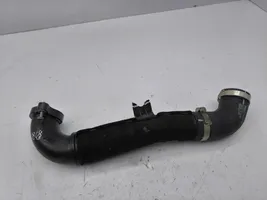 Audi A5 Tube d'admission de tuyau de refroidisseur intermédiaire 04L145762AG