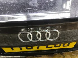 Audi A5 Takaluukun/tavaratilan kansi 