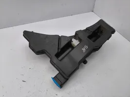 Audi A5 Windshield washer fluid reservoir/tank 8W6955451E