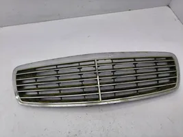 Mercedes-Benz E W211 Grille de calandre avant A2118800583