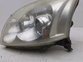 Toyota Avensis T250 Lampa przednia 