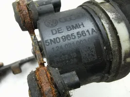 Volkswagen PASSAT B6 Pompe à eau de liquide de refroidissement 5N0965561A