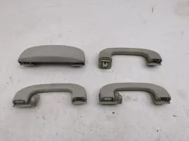 Mercedes-Benz B W245 Un set di maniglie per il soffitto 