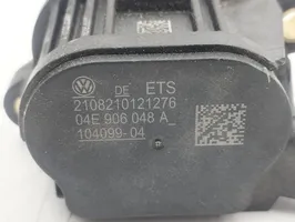 Volkswagen Golf VIII Zawór sterujący / Ustawienia wałka rozrządu 04E906048A