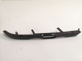 BMW 3 E46 Rivestimento sotto il faro/fanale 8227643