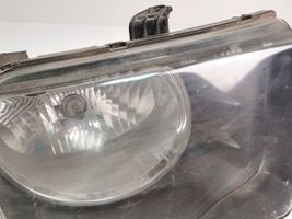 Mitsubishi L200 Lampa przednia 