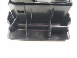 Lexus CT 200H Wing mirror switch 5544676030