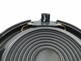 Mazda CX-7 Subwoofer altoparlante EG2366960