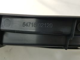 Toyota Auris E180 Rivestimento di protezione sottoporta del bagagliaio/baule 6471602120