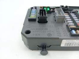 Citroen C4 II Picasso Module de fusibles 9806098680