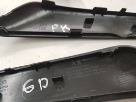 Citroen C4 II Picasso Obudowa klamki wewnętrznej drzwi przednich 96779414ZD