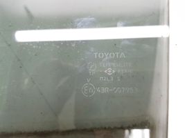 Toyota RAV 4 (XA30) Vitre de fenêtre porte arrière E643R007953