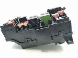 Chevrolet Trax Module de fusibles 130871445