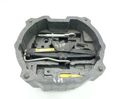 Peugeot 508 Tool set 9681838080