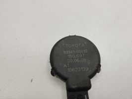 Toyota Avensis T250 Lietaus daviklis 8994105010