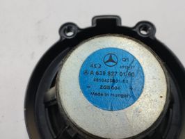 Mercedes-Benz Vito Viano W639 Takaoven kaiutin A6398270160