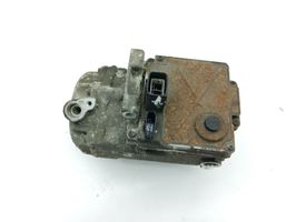 Lexus RX 330 - 350 - 400H Ilmastointilaitteen kompressorin pumppu (A/C) 8837048021