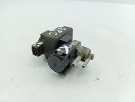 KIA Carens II Vacuum valve 