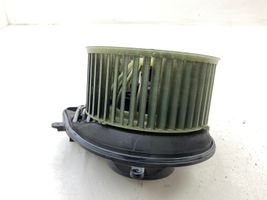 Audi A4 S4 B5 8D Pulseur d'air habitacle 8D1820021