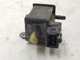 Volkswagen PASSAT B5 Vacuum valve 026906283H