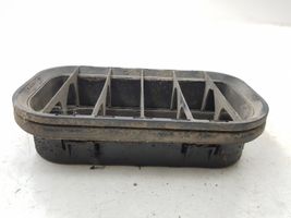 Volkswagen PASSAT B5 Quarter panel pressure vent 4A0819181