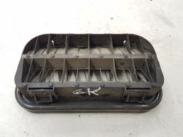 Volkswagen PASSAT B5 Quarter panel pressure vent 4A0819181