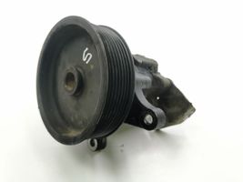 Mercedes-Benz R W251 Ohjaustehostimen pumppu A0044668301